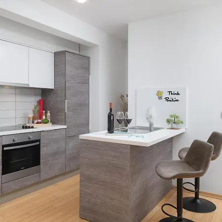 Apartman Sunny 121 With Private Access *