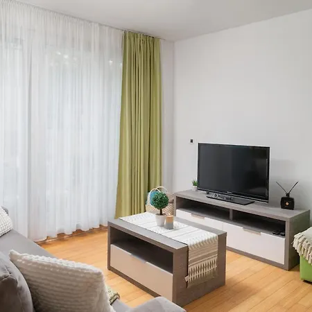 Apartman Sunny 121 With Private Access